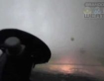 Nufilmavo tornadą iš vidaus - Tornadų medžiotojai nufilmavo tornadą iš automobilio - Kanzasas JAV