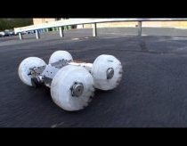 Blusa - Šokinėjantis Robotas iš Boston Dynamics