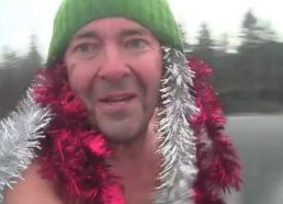 Merry Christmas 2015 from crazy norvegian on ice