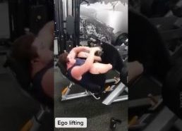 Guy farts alot while lifting